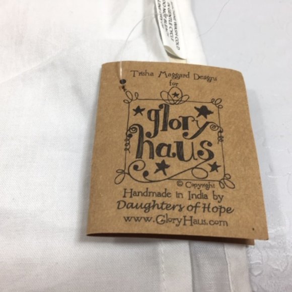 Wedding Gift "Goin' To The Chapel" Tee Towel Glory Haus Made in India - Picture 5 of 10